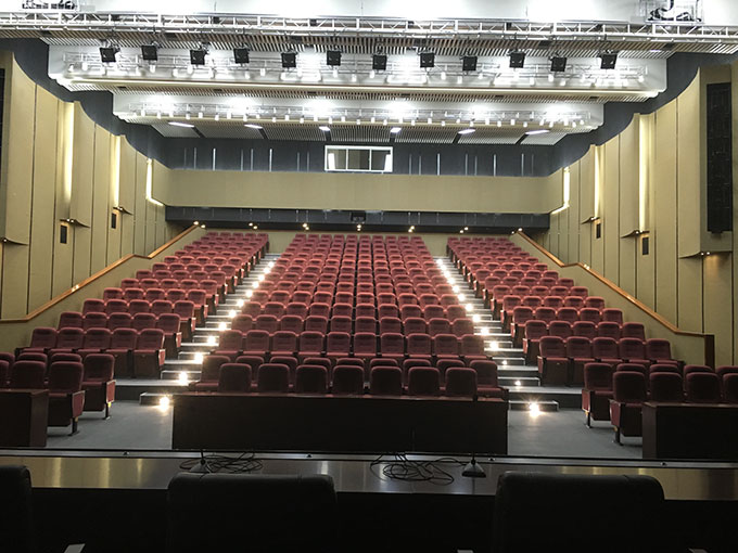 日照市图书馆报告厅